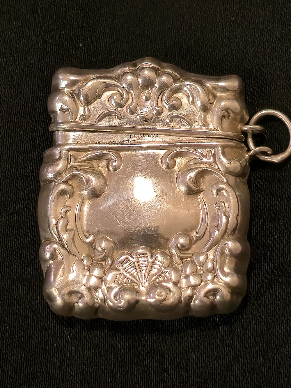 Antique Sterling Silver Vesta Match Case Pendant Ornate Floral 10.40g - Picture 6 of 6